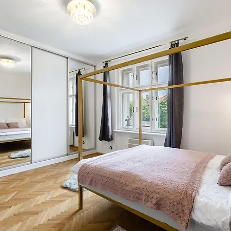 Essence In Prime Apartament